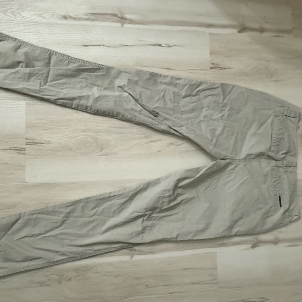 Michael Kors Women’s Khaki Pants Size 2 - Picture 2 of 3